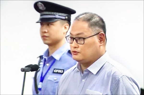 台灣非政府組織工作者李明哲，被控「顛覆國家政權罪」，昨被湖南岳陽市中級人民法院判處5年徒刑、剝奪政治權利2年。（法新社）