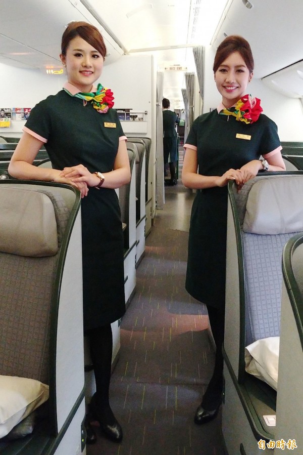 長榮航空第三代制服今正式亮相 生活 自由時報電子報