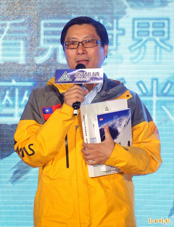 臉書假廣告！網傳歐都納倒閉賤賣羽絨服 董事長出面闢謠