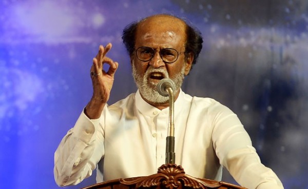 印度67歲的坦米爾語（Tamil）電影巨星拉吉尼坎斯（Rajinikanth）今天表示，他準備從政、並成立新政黨。（團翻攝自ndtv.com）