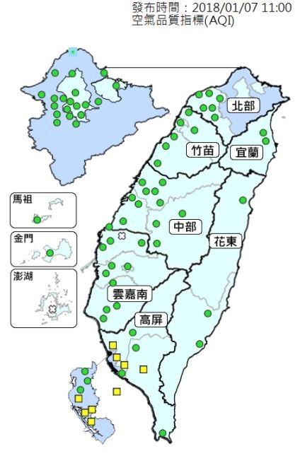 受鋒面帶來降雨，台灣上午的空氣品質幾乎都是良好等級的「綠色」。（圖擷自環保署空氣品質監測網）