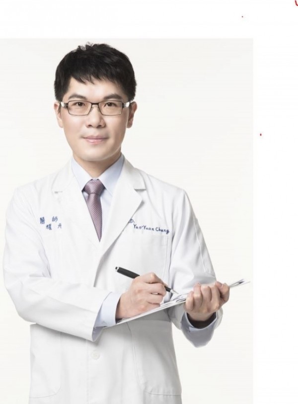 整形名醫張耀元被控下藥性侵女子，中山分局昨將張耀元約談到案，訊後被移送北檢，後以20萬元交保。（記者劉慶侯翻攝自京硯聯合診所網站）