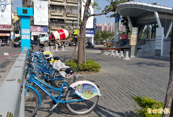 高市公共腳踏車運量增加3成5。（記者陳文嬋攝）