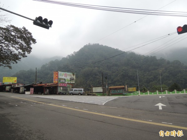 新竹縣警察局交通隊表示，春節期間，內灣老街往台3線的替代道路，主要分為環山線、120號縣道、橫村線等3條路線提供用路人選擇。（記者廖雪茹攝）