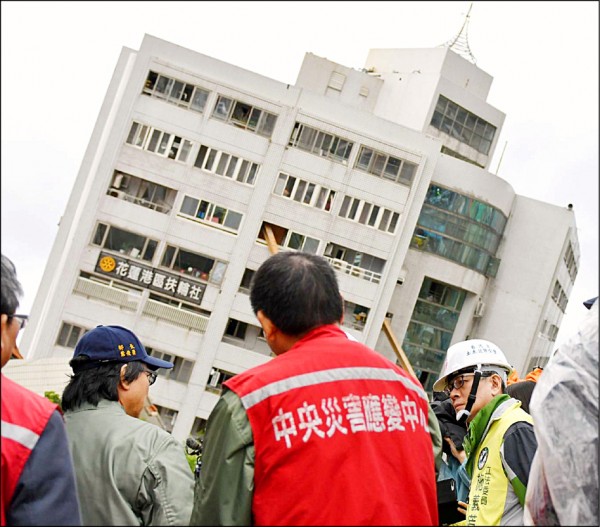 行政院花蓮震災救助及重建專案小組昨召開會議。圖為震災現場。（資料照）