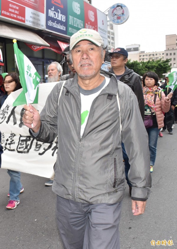 自由台灣黨主席蔡丁貴長期從事台灣自決建國運動。（記者李容萍攝）