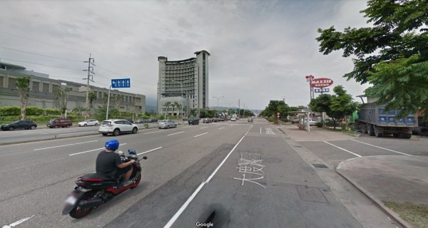 北市大度路三段今天中午12點多發生嚴重車禍。（圖擷自Google Map）