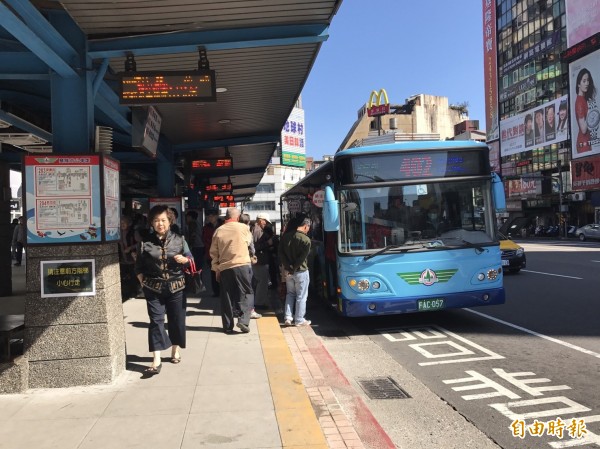 4月3日至8日基隆市公車免費乘車，不限時段和次數。（記者盧賢秀攝）