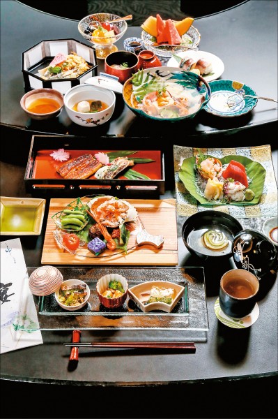 許多人愛去日本遊玩吃美食，先了解日本餐飲文化的眉眉角角，才能當個不失格的旅人。（本報資料照）