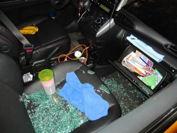 新北開車到桃園偷小黃內現金修窗好貴運將好氣 社會 自由時報電子報