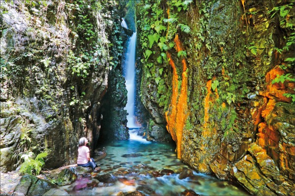 走入山林 清涼一夏 南投 摩摩納爾瀑布 生活週報 自由時報電子報