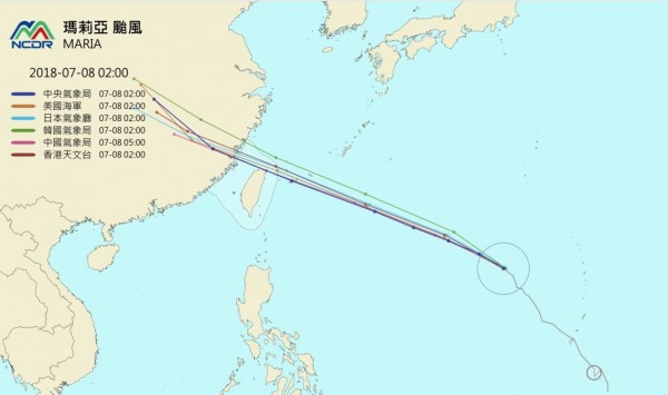 國家災害防救科技中心列出各國氣象單位預報路徑。（圖擷取自國家災害防救科技中心）