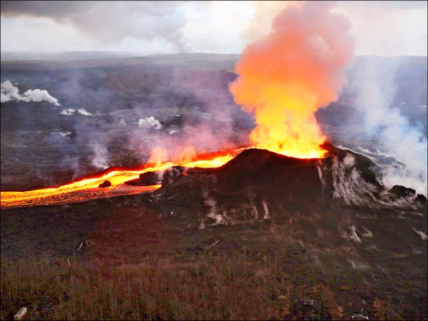 夏威夷幾勞亞火山（Kilauea）噴發。（法新社）