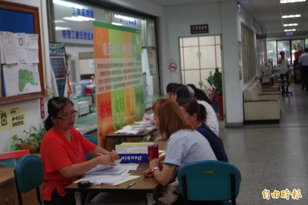 住宅補貼申請開跑，雲縣已有126人申請，申請日至8月31日止。（記者林國賢攝）