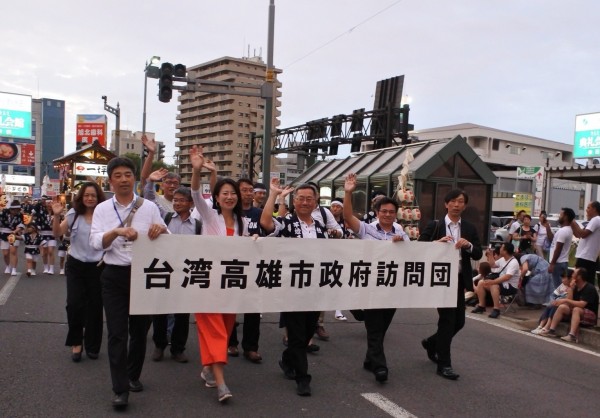 高市訪問團參與八王子祭活動（高市行政暨國際處提供）