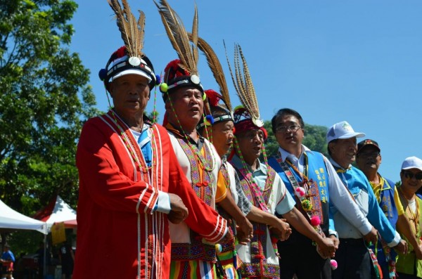 台東縣關山鎮部落將於8月18日舉行聯合豐年祭，鎮長戴文達將帶領部落青年從新北市出發接力「跑回」部落。（新北市原住民族行政局提供）