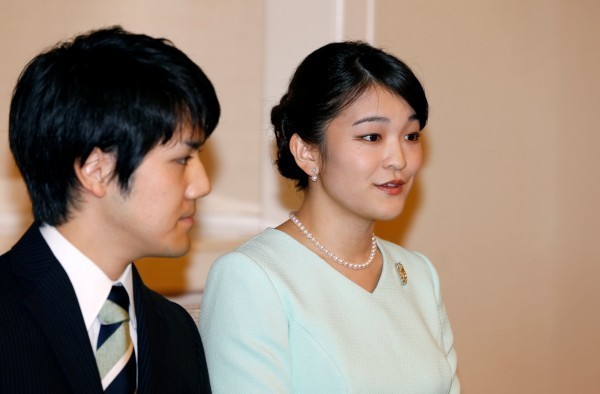 日本真子公主和小室圭的婚事停擺，兩人沒有進行「納采之儀」，因此還不算是未婚夫妻。（路透）
