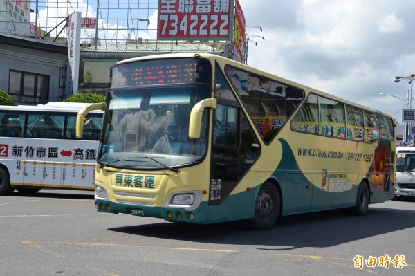 屏東縣今年底前將動工興建兩座客運轉運站。（記者侯承旭攝）