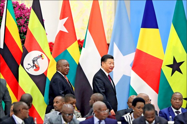 中非合作論壇北京峰會昨日在北京登場。（路透）