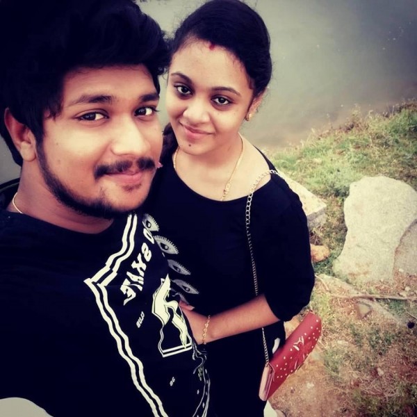 24歲的Pranay Kumar與23歲的Amrutha Varshini因為種姓階層不同，今年1月結婚時遭到雙方家庭反對。（圖取自《太陽報》）