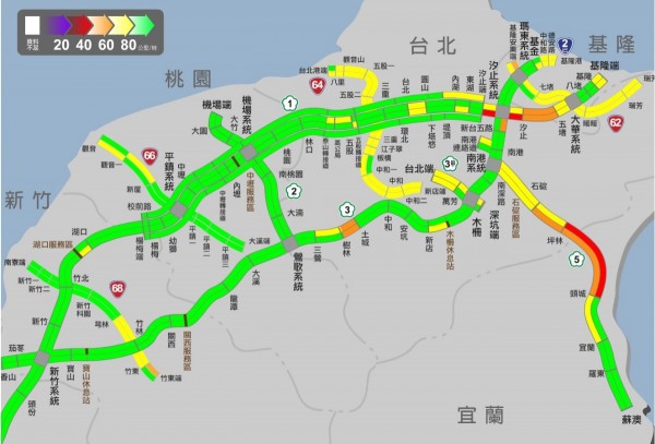 下午1點開始，國道湧現首批北返車潮，國5北上頭城至坪林路段，目前時速不到40公里。（翻攝自1968）