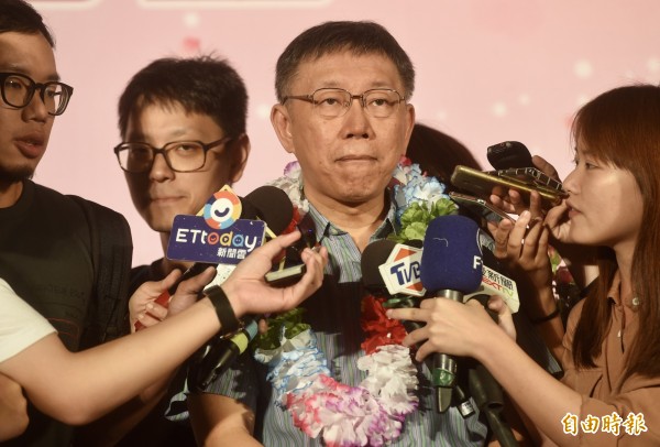 台北市長柯文哲先前上節目透露自己去過中國18次的經歷，引起不少人揣測他的統獨立場。（資料照，記者簡榮豐攝）