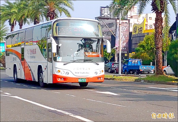 高鐵接駁車市府 明年續駛不會停 地方 自由時報電子報