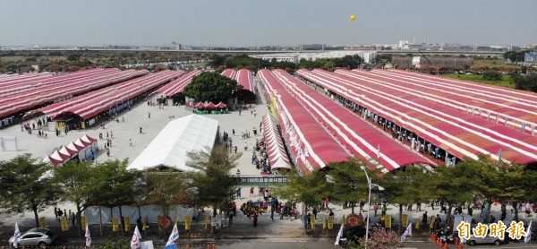 全國最大規模的雲林國際農機展。（記者廖淑玲攝）