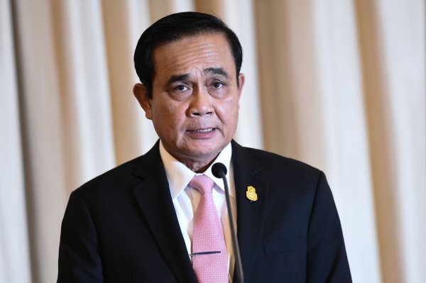 泰國總理巴育（Prayut Chan-o-cha）認為解決藥物濫用是當務之急，必須全面禁止娛樂用大麻，他說：「我們必須解決問題，不能讓人民成天傻笑。」（法新社）