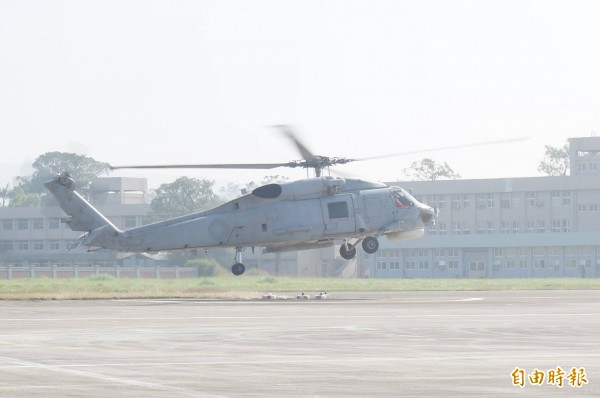 海軍S70C反潛直升機性能提升案，延到109年完成。（資料照）