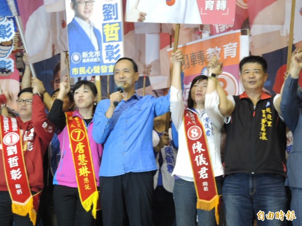 朱立倫指這場選戰是台灣人民對抗民進黨的選戰。（記者翁聿煌攝）