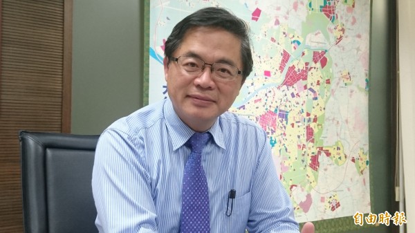 台南市代理市長李孟諺表示，各局處已開始盤點業務，為順利移交做好準備。（記者劉婉君攝）