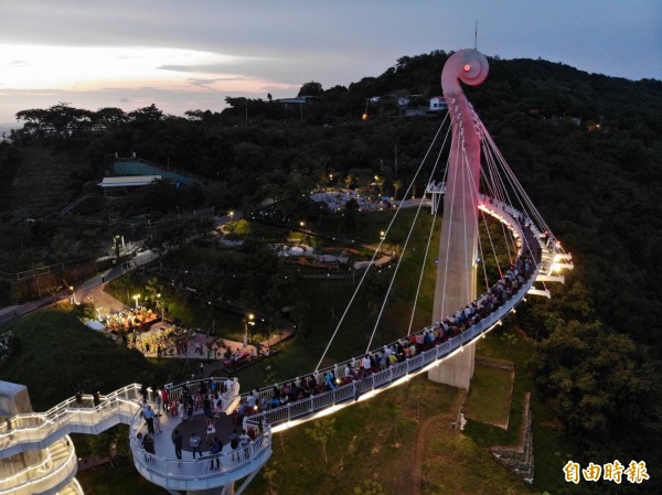 高雄崗山之眼將休園整修2個月。（記者葛祐豪攝）