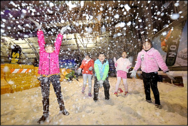 台灣體驗滑雪趣 新竹 小叮噹北海道室內滑雪場 生活週報 自由時報電子報