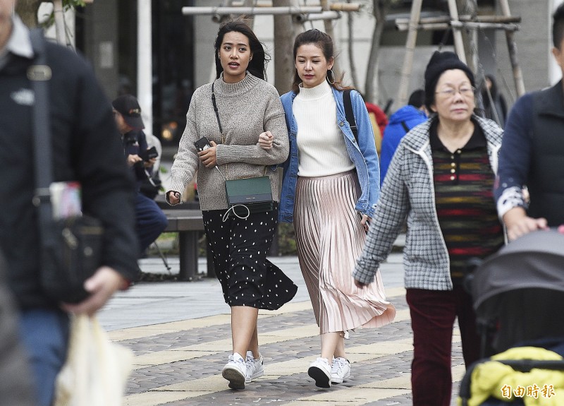 中央氣象局指出，今天（3月1日）東半部與北部地區為雲多偶有局部短暫雨的天氣，中南部持續多雲到晴。（資料照）