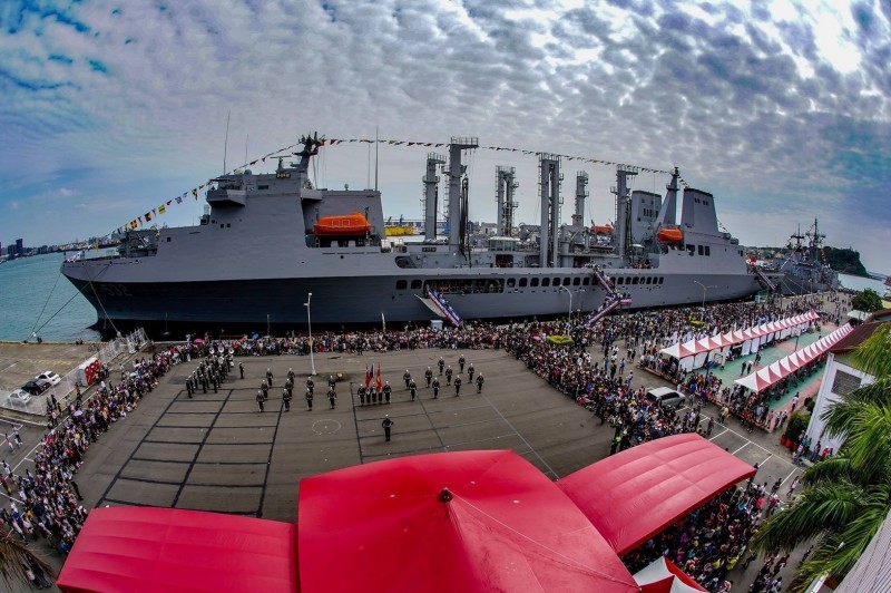 海軍敦睦遠航訓練支隊將在週日（24日）、下週一（25日）在基隆港東五碼頭威海營區開放民眾參觀。（圖為海軍基隆後勤支援指揮部提供）