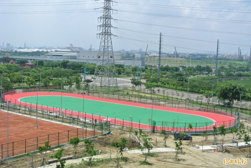 高雄路竹科學園區的「首座」多功能運動公園正式落成啟用。（記者黃佳琳攝）