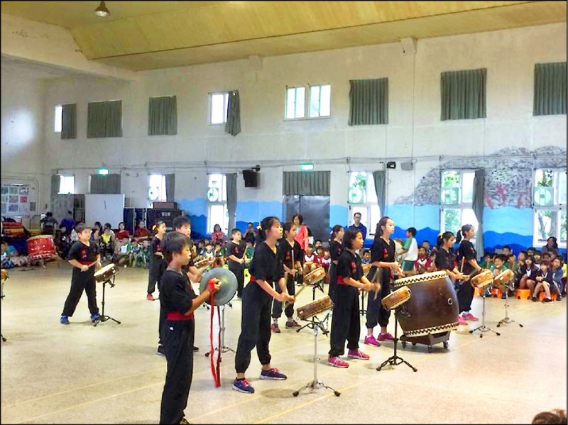 埔和國小學雜費新豐池和宮全額補助 地方 自由時報電子報