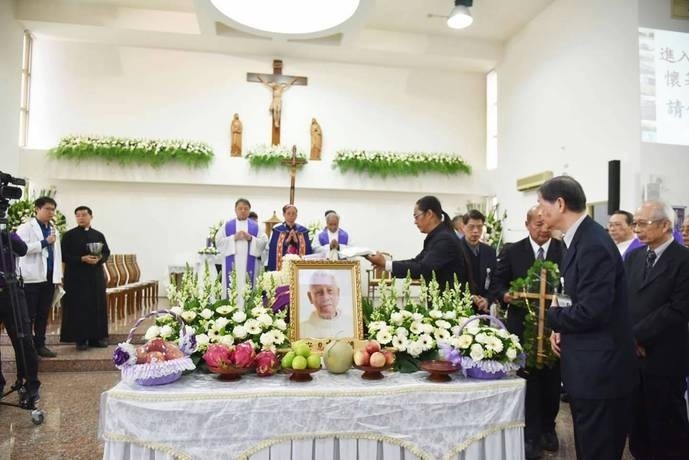 追思畢耀遠神父，雲縣府與若瑟醫院徵集畢神父小故事。（雲縣府提供）