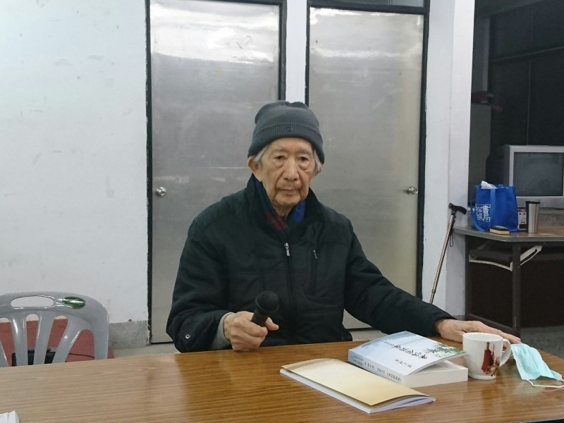 慟！有新竹「詩祖」之稱的蘇子建老師辭世，享壽91歲，畢生推廣詩詞及鄉土文學，更作育英才，集「詩書畫」於一身，新竹藝文界都感嘆一代文人隕落。（照片由新竹「竹社」提供）