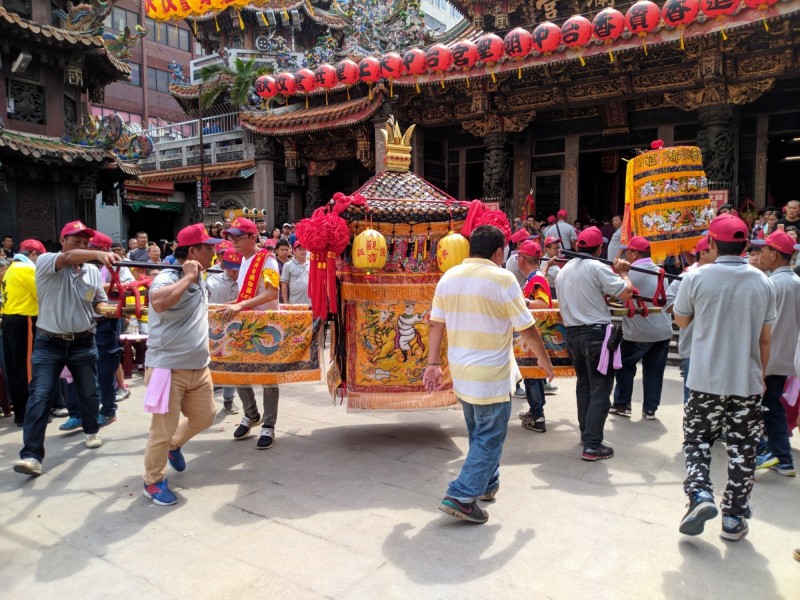 大甲五十三庄傳統武術傳奇大匯演，在大甲鎮瀾宮舉行。（市府提供）