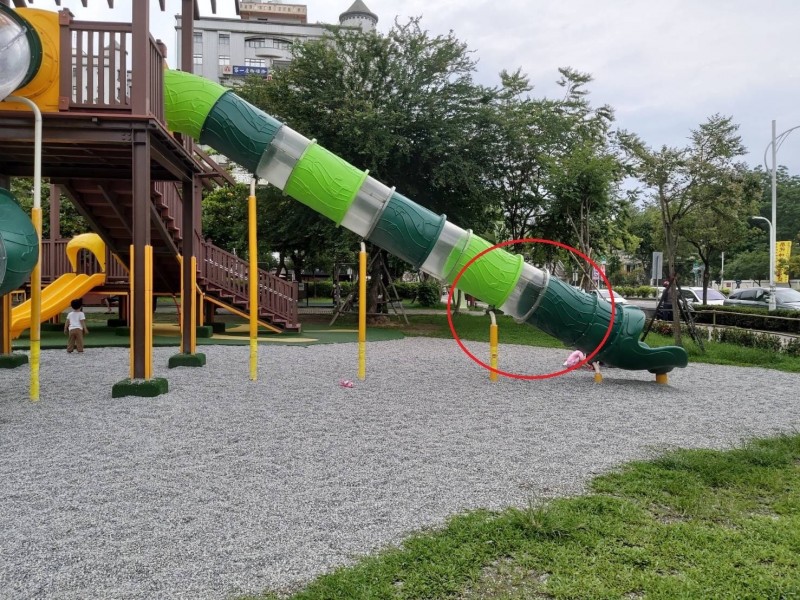 嘉市文化公園共融遊戲場濺血幼童被溜滑梯接縫處割傷 生活 自由時報電子報