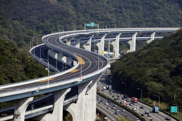 圖為五楊高架橋，示意圖。（資料照，記者鄭名翔翻攝）