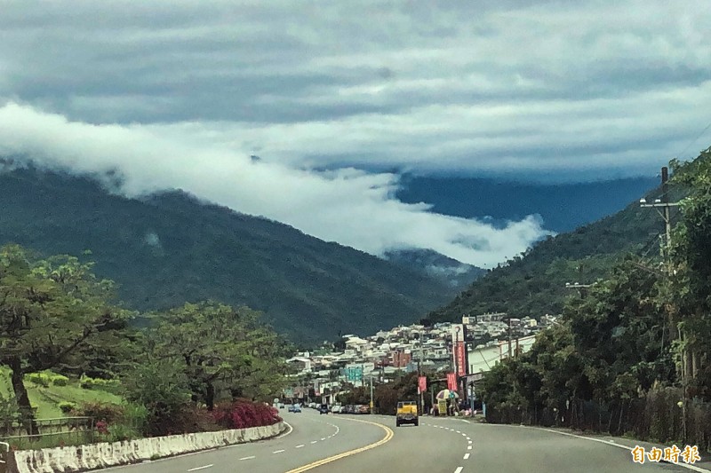 僅有兩家合法民宿的屏東三地門鄉，擬推出將空屋變民宿的計畫，搭配部落旅遊，活絡地方觀光。（記者邱芷柔攝）