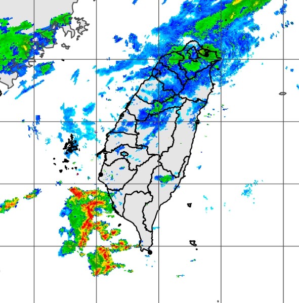 中央氣象局今（9）日下午發即時訊息，提醒台南以南縣市注意瞬間大雨、雷擊及強陣風。圖為氣象局今日下午2時的雷達合成回波圖。（翻攝自中央氣象局）