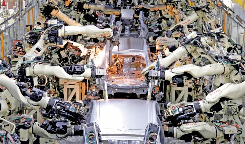 日本東京一處「自動化」的汽車生產線。（路透檔案照）