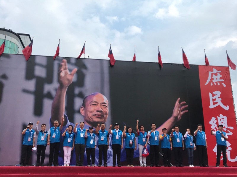 國民黨總統初選民調由韓國瑜勝出，新竹市議會國民黨團也發聲明表示會支持韓參選明年的總統大選，期許贏回執政權。（照片由國民黨團提供）