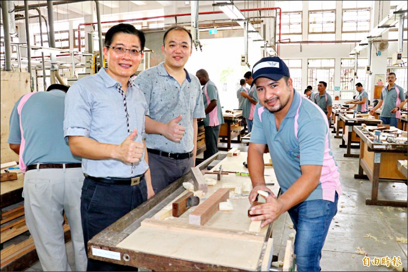 勞動部木工班友邦學員來習藝 生活 自由時報電子報