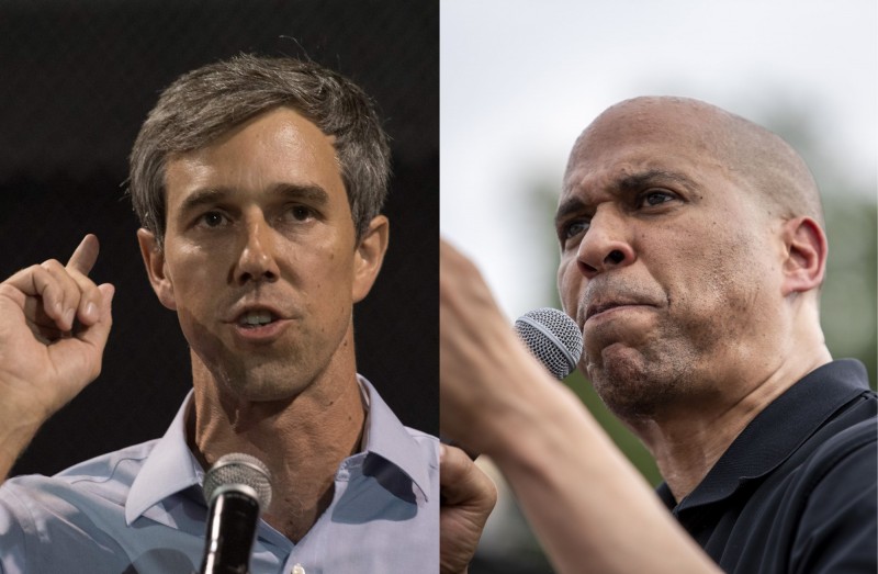 美國民主黨2020總統擬參選人布克（Cory Booker）和歐洛克（Beto O'Rourke）今（12）日齊聲譴責川普。（法新社）