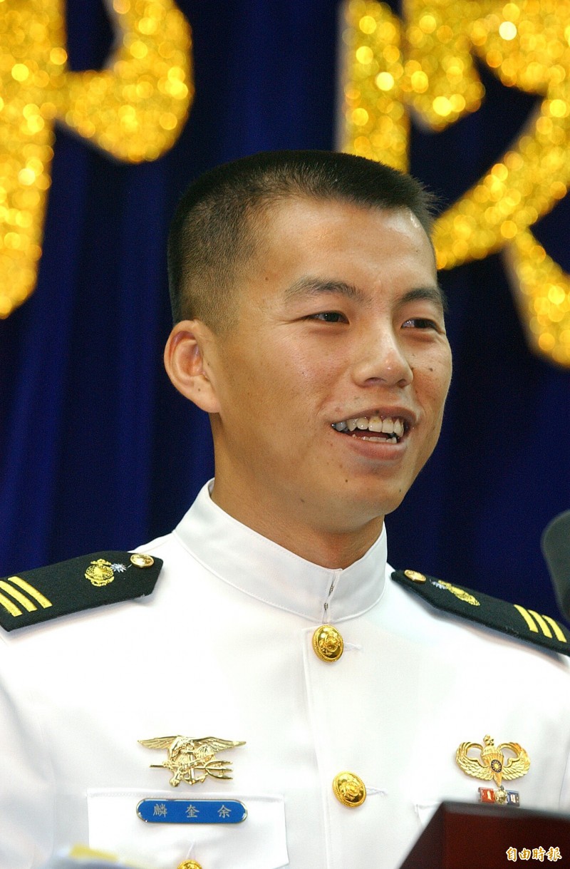 美國在台協會（AIT）提及2004年台灣海軍陸戰隊余奎麟上尉，成為台灣史上第一位完成美國海豹特種部隊艱苦訓練的軍官，目前余奎麟已升任上校。除此之外，AIT近期與我軍事交流頻頻，顯見美台正密切合作。（資料照）